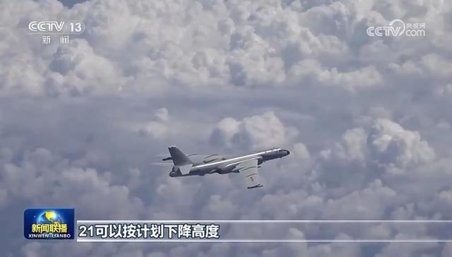 轟6k超低空突防里根號航母,是真是假?