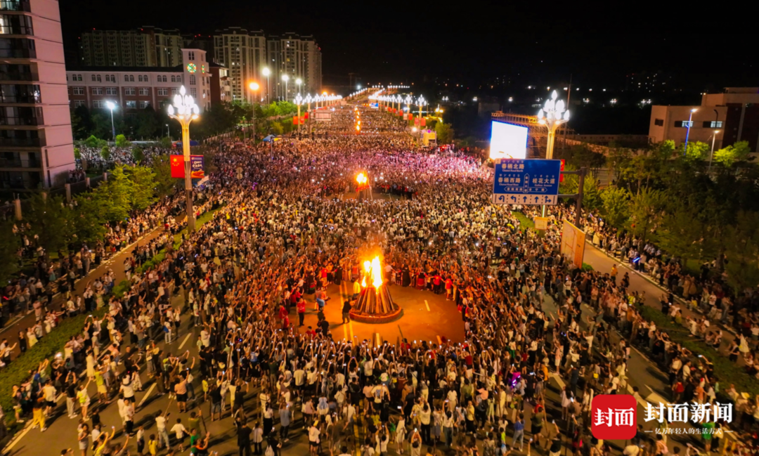 2023凉山彝族火把节开幕:火舞凉山,彝风传承千年