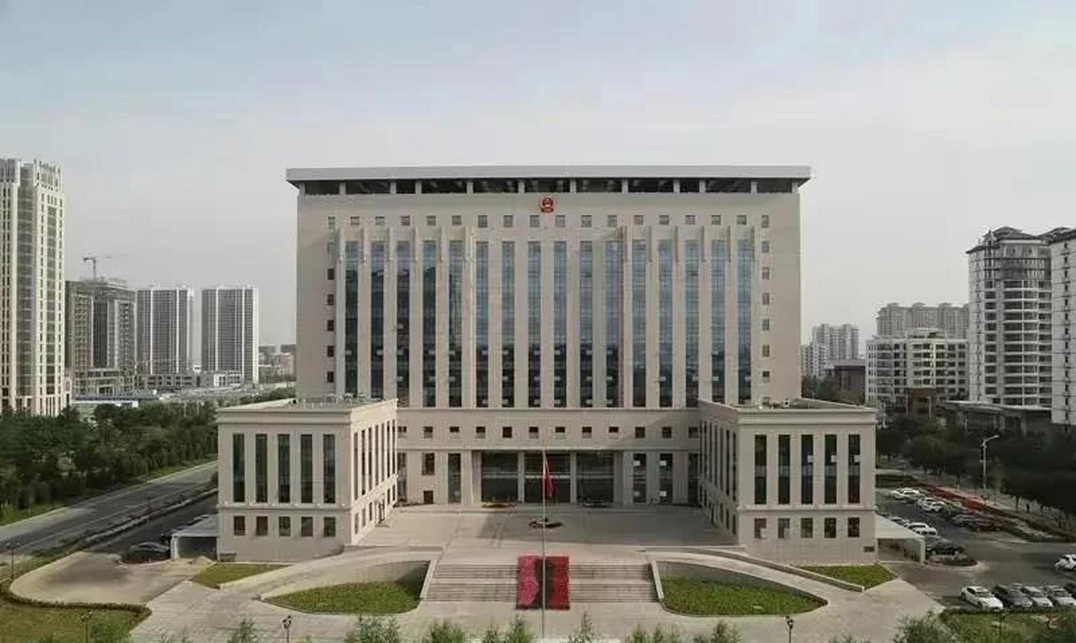 图1内蒙古自治区检察院大楼 图2呼和浩特市检察院大楼