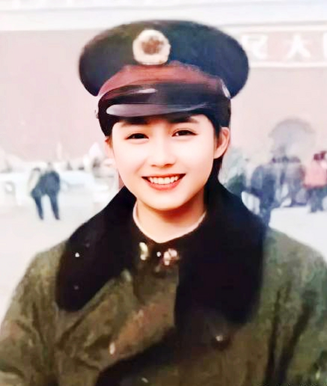 怀念那个素颜素颜,散发着青春美好感觉的年代.