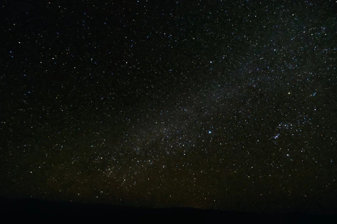 「又见山南」羊卓雍措,藏着从你城堡逃跑的星星