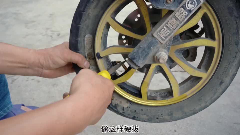 更换新轮胎时要换气门嘴吗?