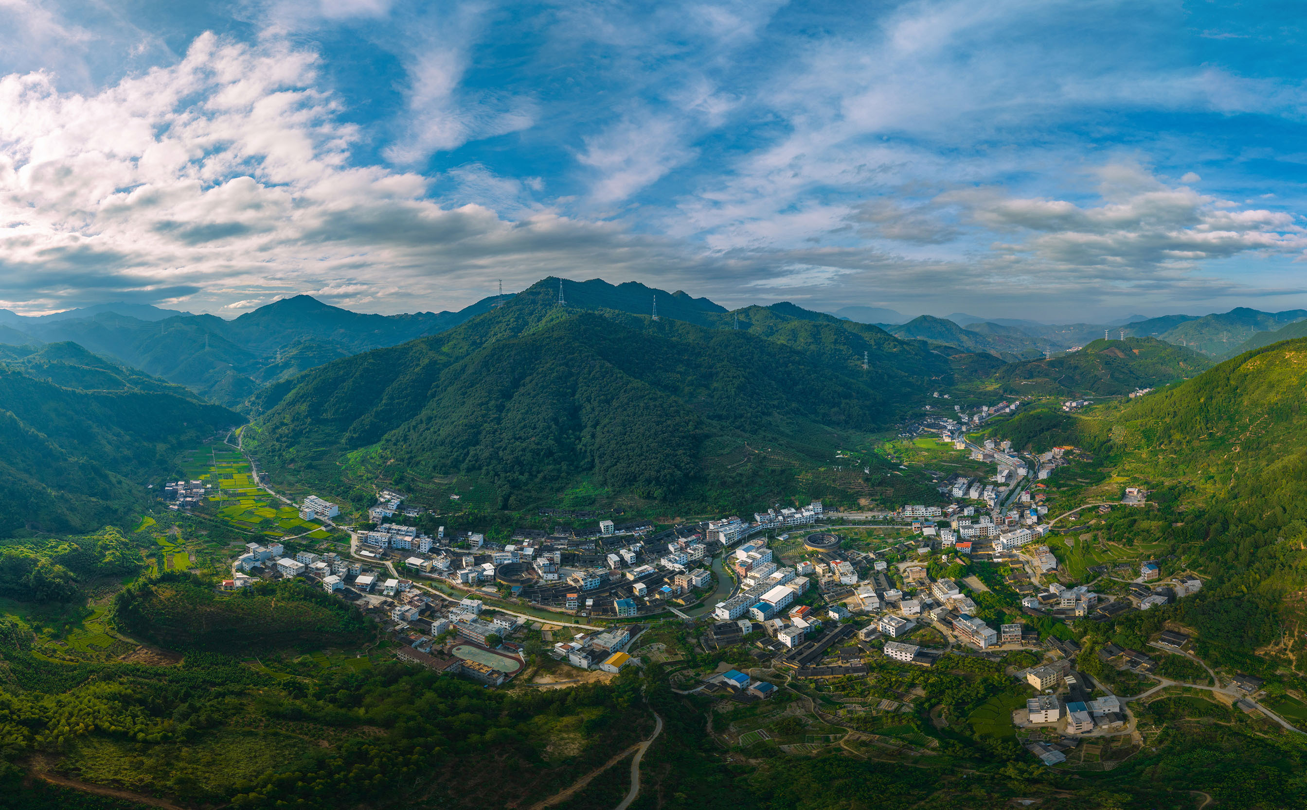 "看我秀峰新变化"摄影比赛评选结果揭晓