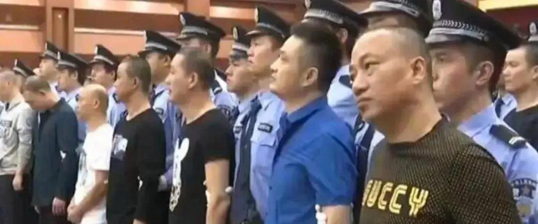 纪实:湖北武汉黑社会"三弟",张成义:我杀人,不眨眼