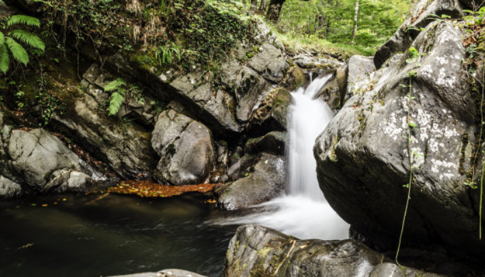 泉水声音应该怎么形容呢?