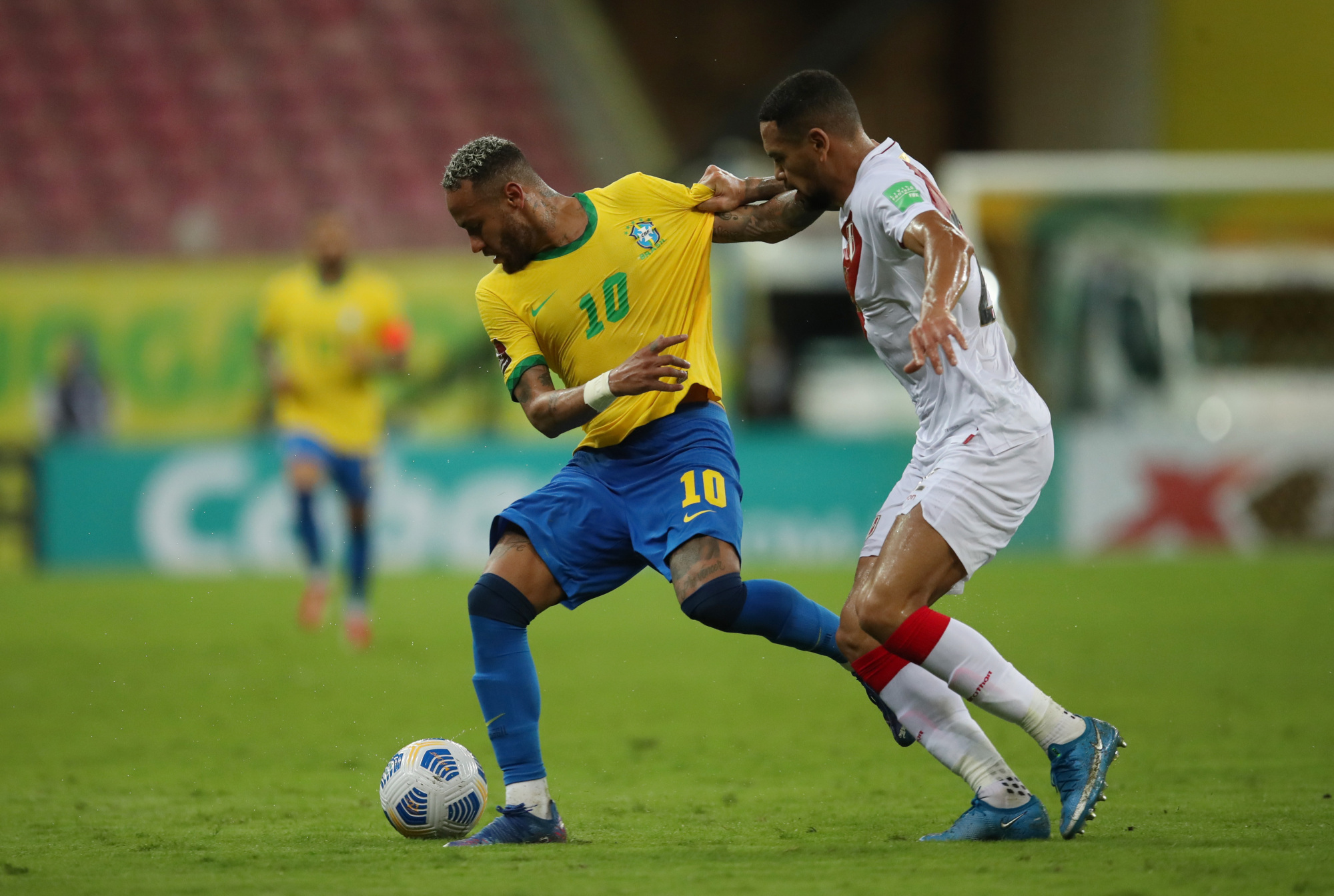 世预赛南美区|巴西2:0战胜秘鲁继续保持全胜