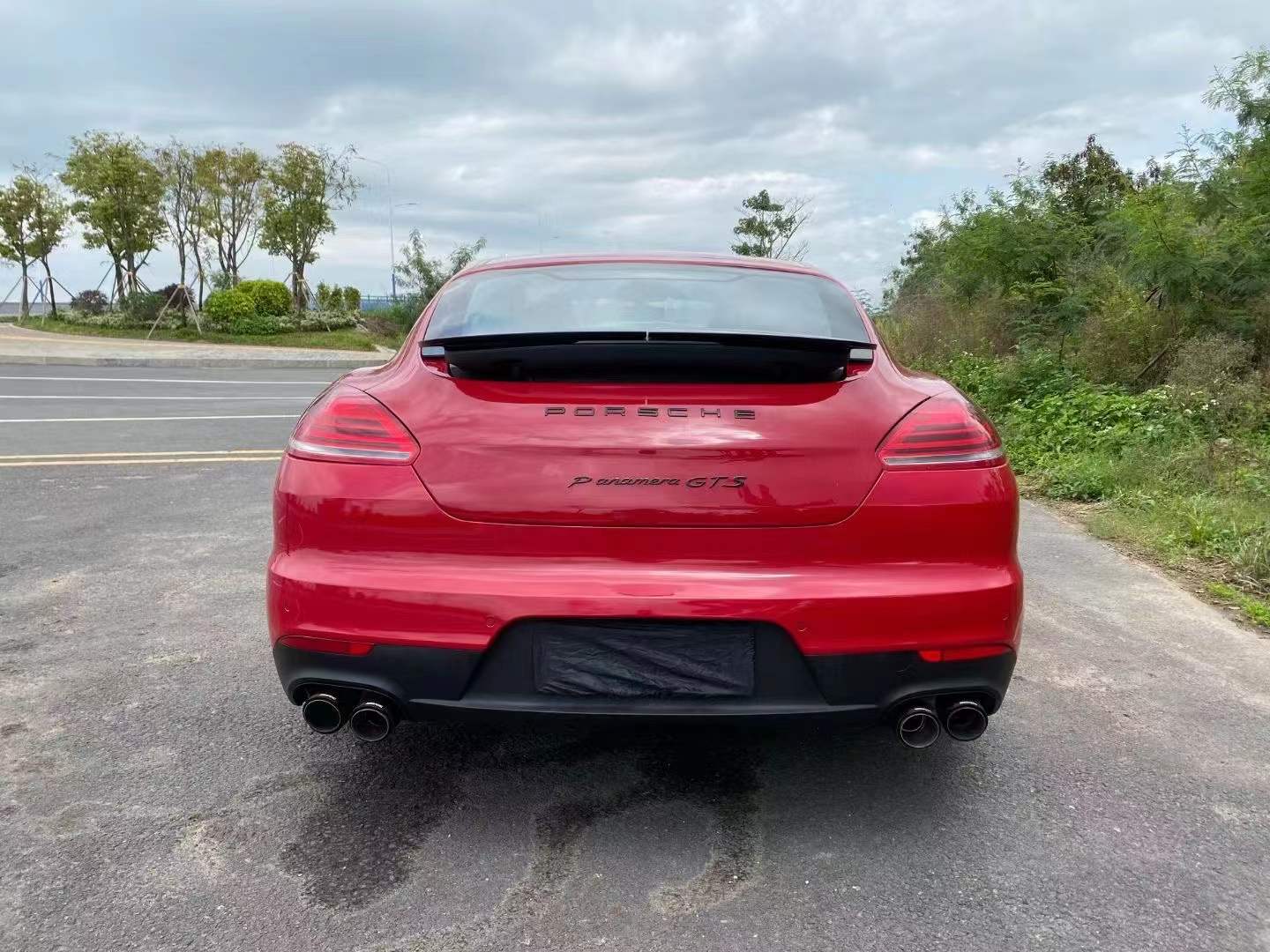 17款保时捷帕拉梅拉gts仅售25万,3.8秒的破百成绩,令法拉利汗颜