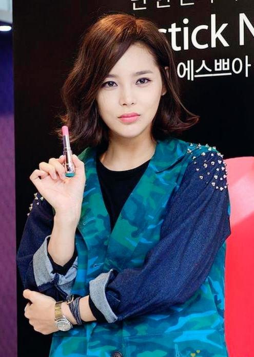 明星系列壁纸~朴诗妍