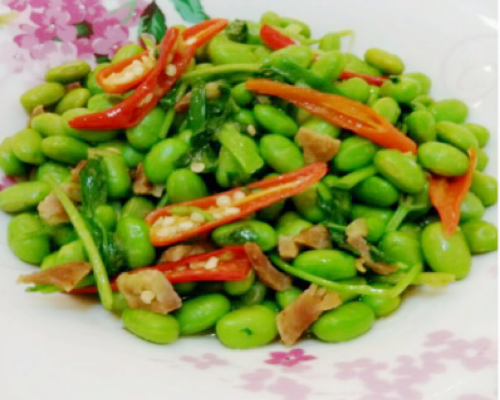 议堂有种植,贩卖毛豆的历史,议堂人更是吃毛豆的行家.