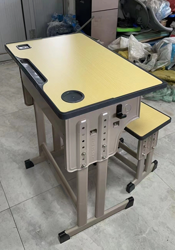 青岛课桌椅abs塑钢课桌椅培训班课桌椅