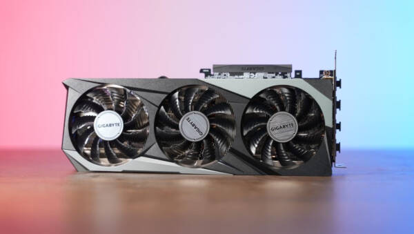 技嘉3060ti魔鹰显卡测评:畅游大作,高性价比之选