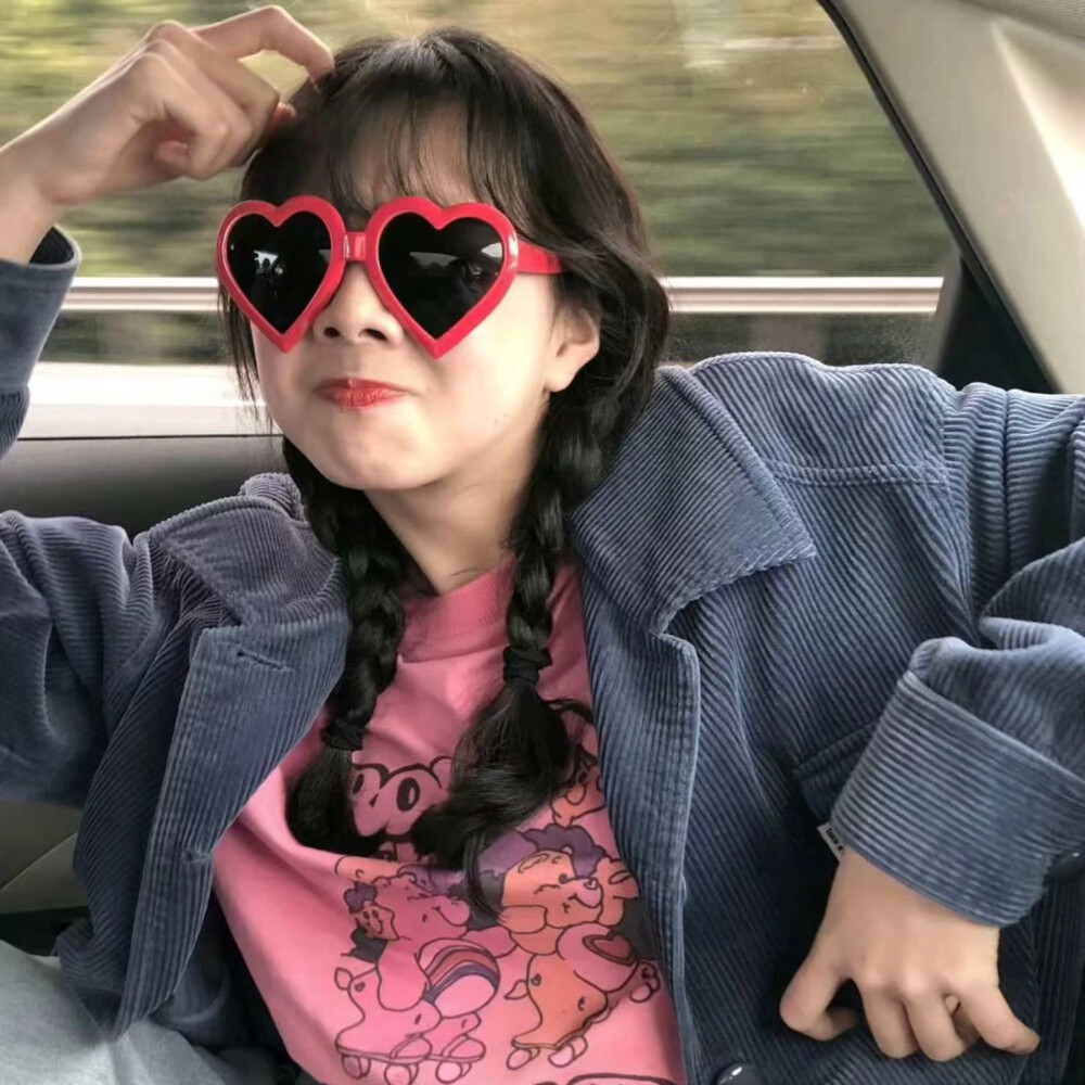 头像丨你床头的布偶 听过你多少秘密