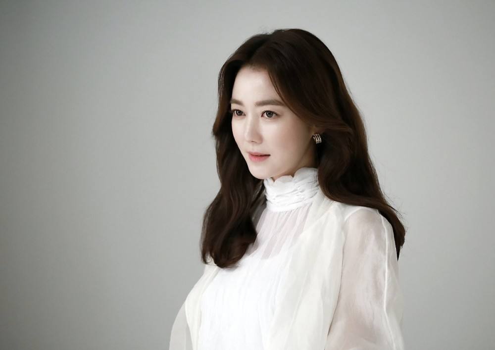 基督山小姐女主最后跟谁在一起了