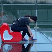 拿图滴滴点击获取你的新年专属头像朋友圈背景图