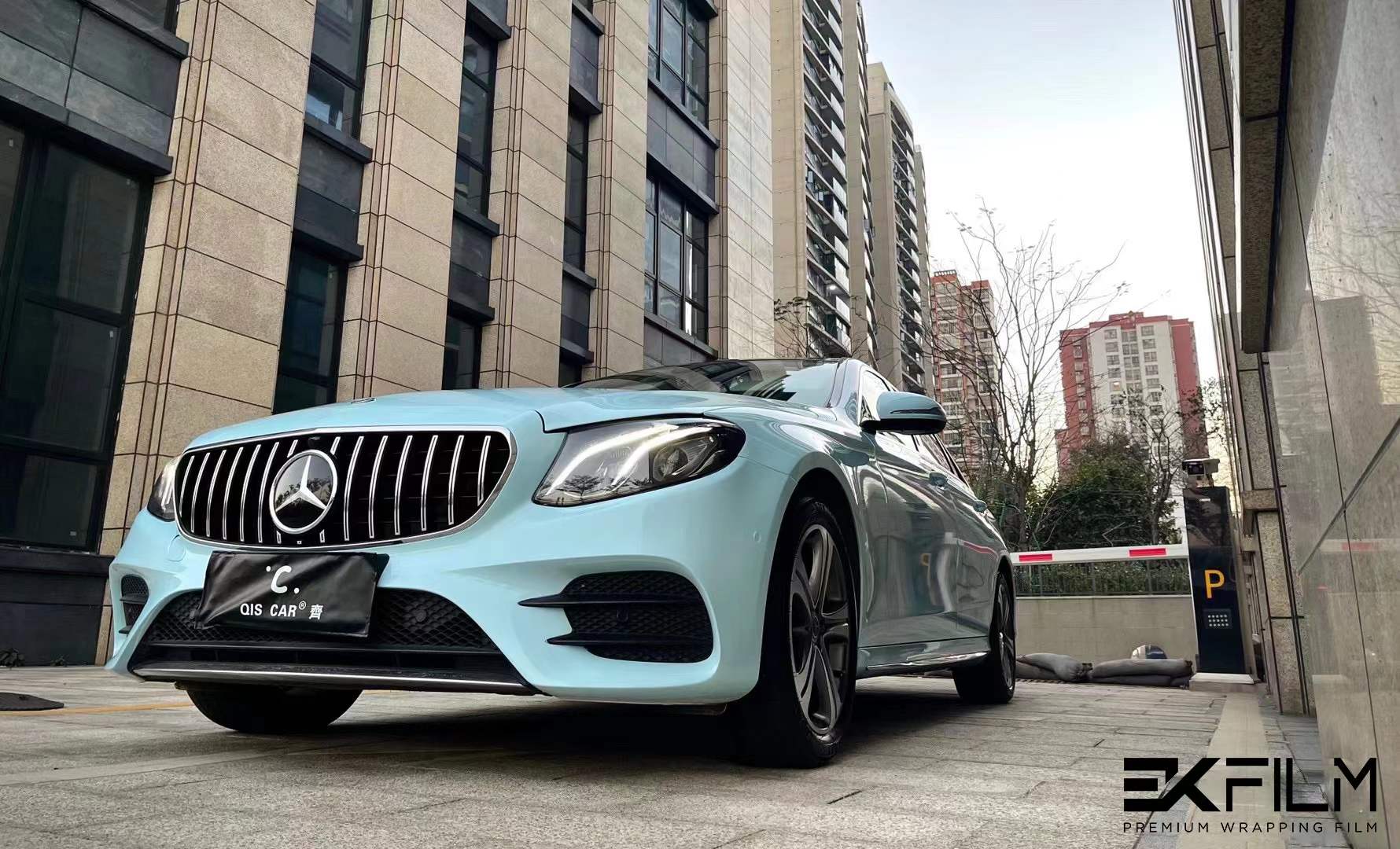 奔驰e贴膜ek改色膜pet 冰川蓝