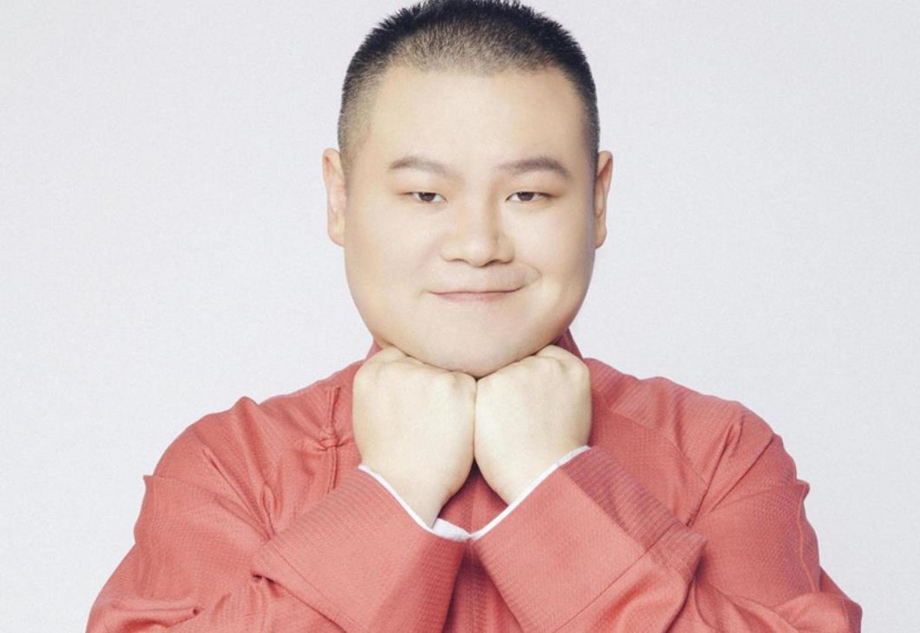 饿了吗?戳右边关注我们,每天给您送上最新出炉的娱乐硬核大餐! 在大家