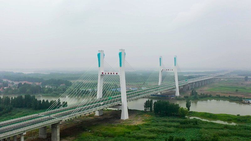 鲁南经济圈再添高速大通道!枣菏高速通车仪式在微山湖特大桥举行