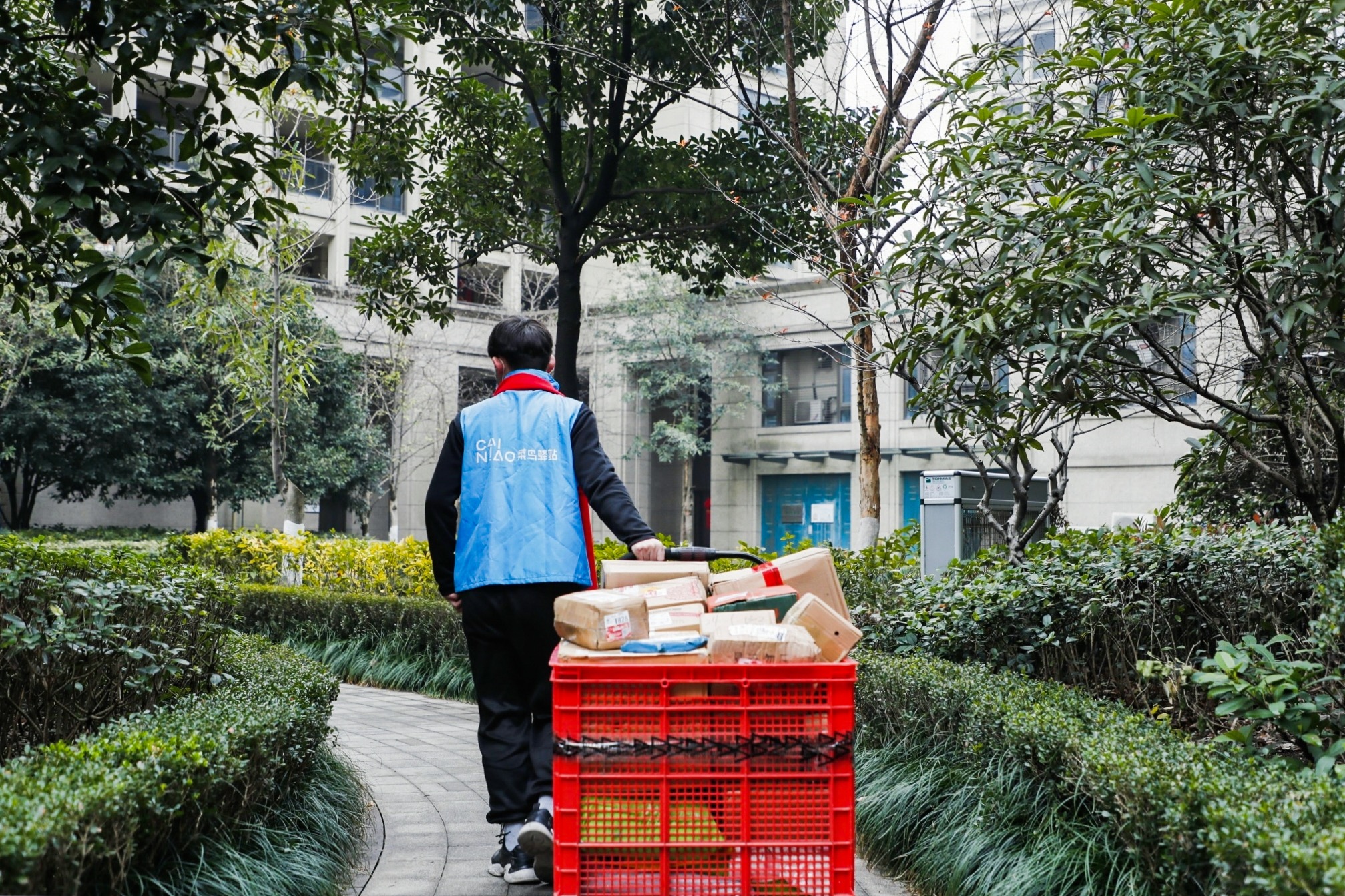 记者调查|"快递上门":顺畅对接"最后一公里"难在哪里?