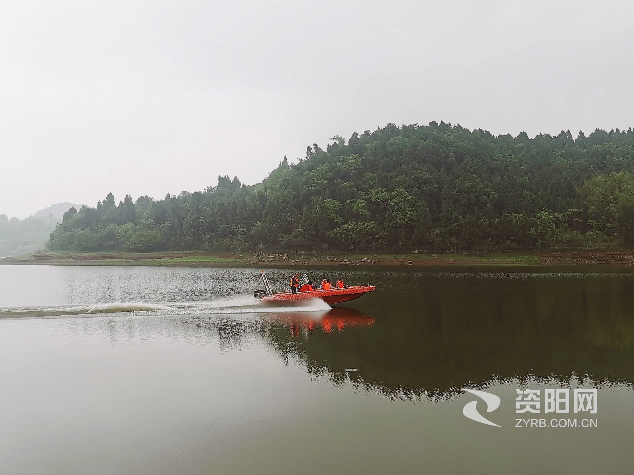 联合执法打击老鹰水库非法垂钓 守护资阳市民的"大水缸"