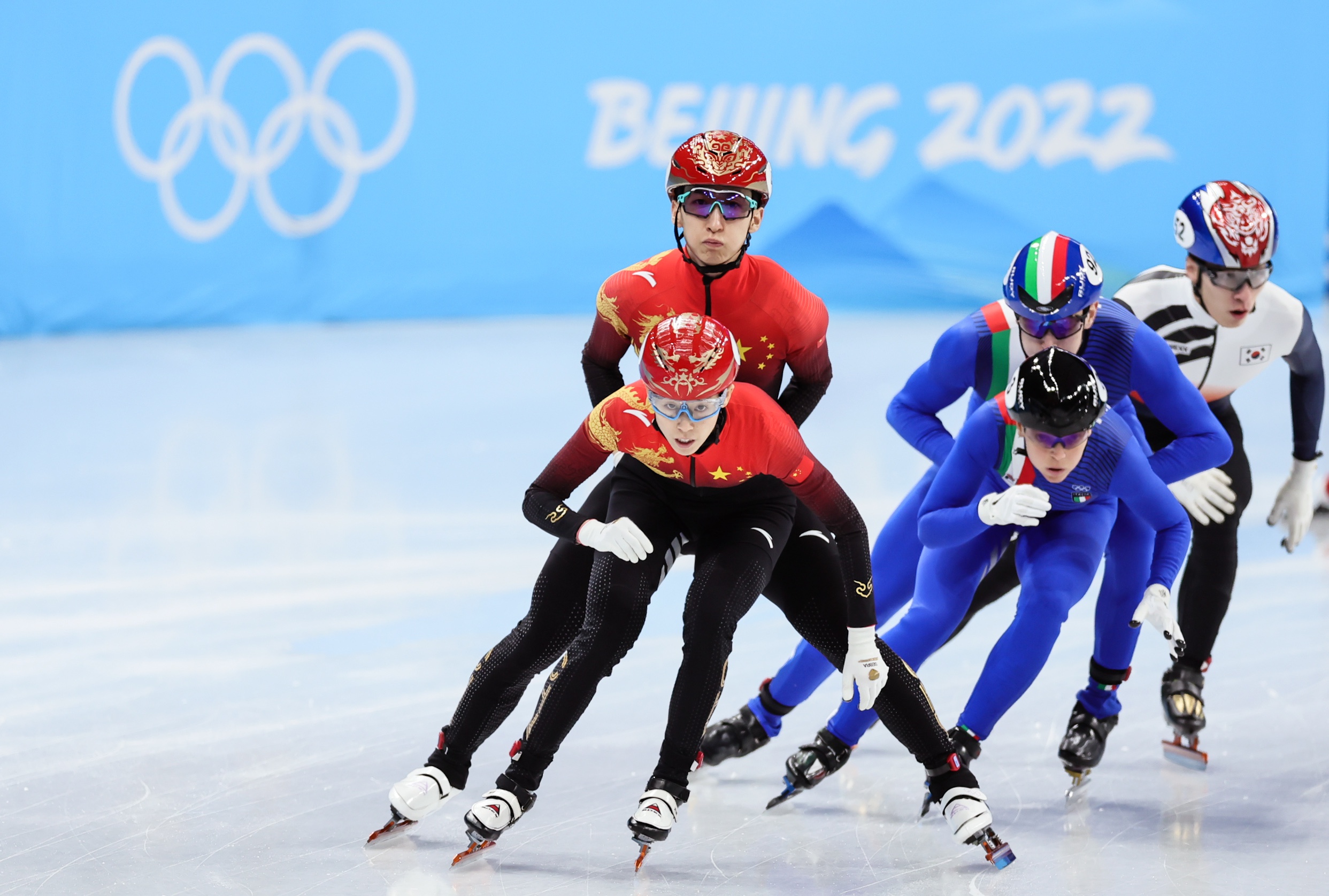 冬奥会短道速滑团体图片