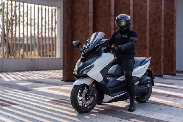 详细测评国产版佛沙350︱均衡不等于平庸(外在表现)