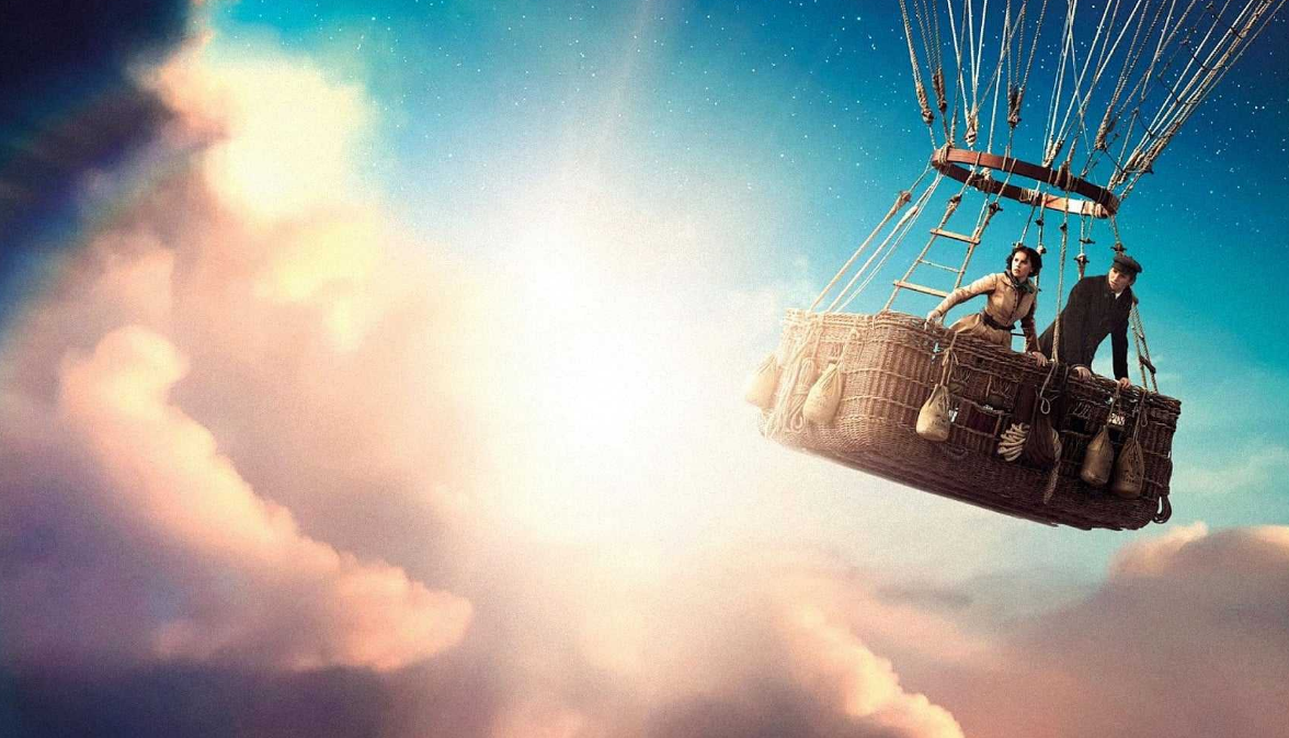 《热气球飞行家》被困万米高空,是放弃,还是自救?