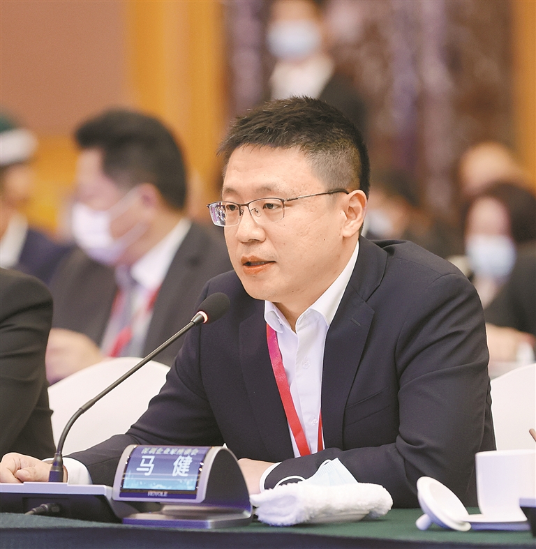 企业家与深圳市领导座谈话发展 企业与城市最好的关系是彼此成就