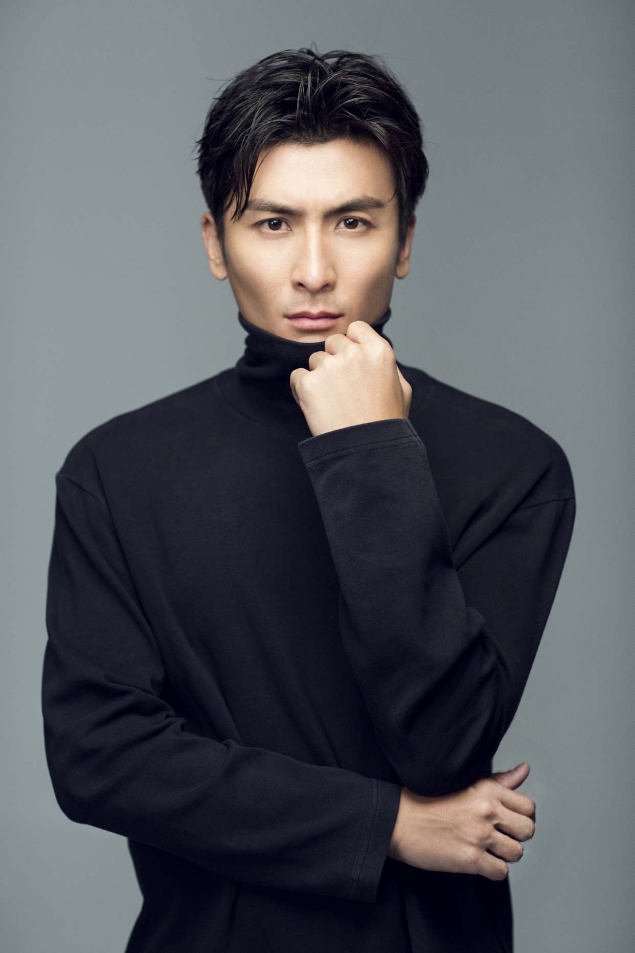 嘉·新闻|电视剧《法网追击》再出圈 及晓龙霸气演绎高智商刑警