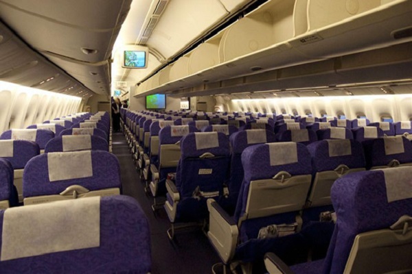 飞机上的座位号怎么排的