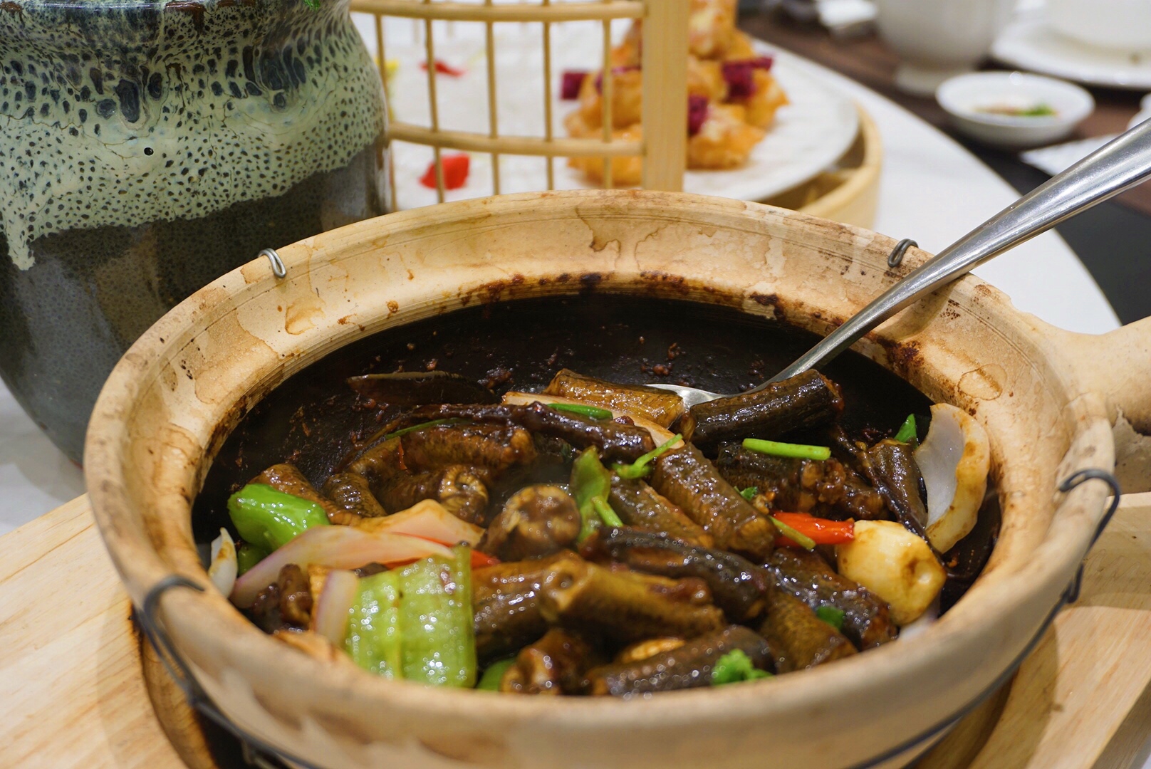 在厦门也能吃到捞起,啫啫煲,咸鱼蒸肉饼这些心心念的广州菜了