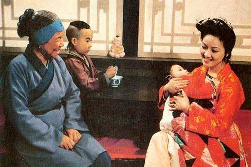 王熙凤知道刘姥姥救了巧姐吗