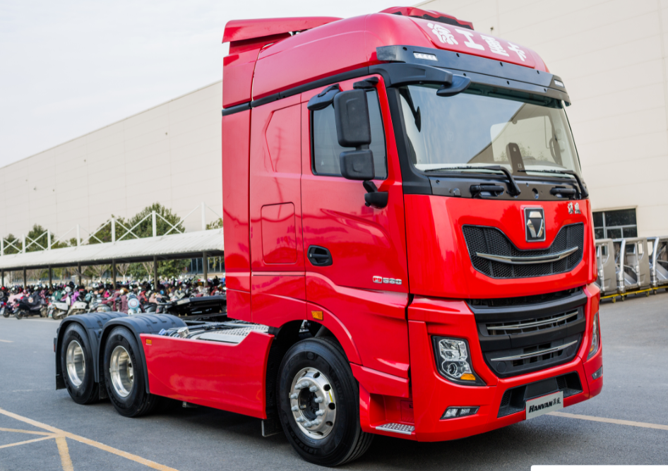 干线之星 徐工漢風p9牵引车凭实力领航