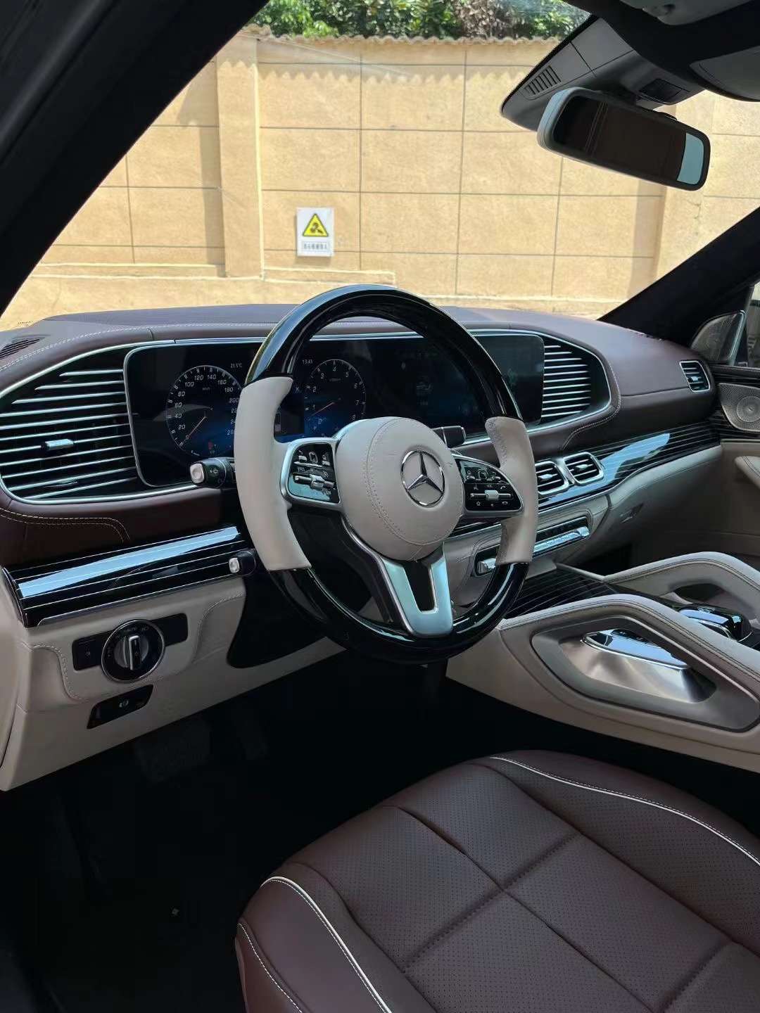 18款奔驰gls450升级新款大连屏迈巴赫gls