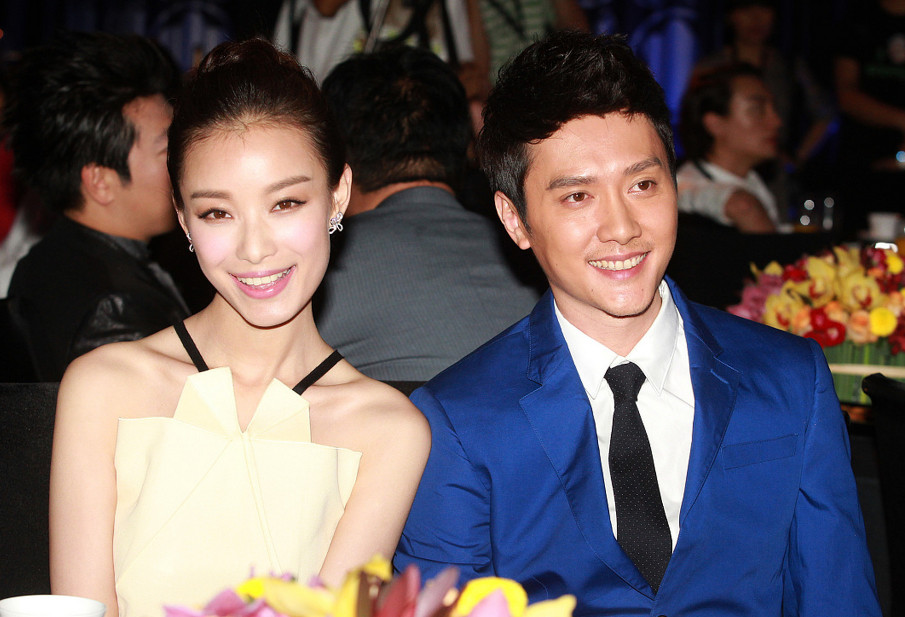 "照片泄露"倪妮:因不雅照与冯绍峰分手,惨遭陈坤杨颖当众排挤