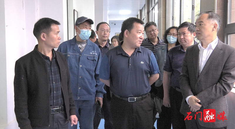 市人大常委会副主任石玉林到我县调研