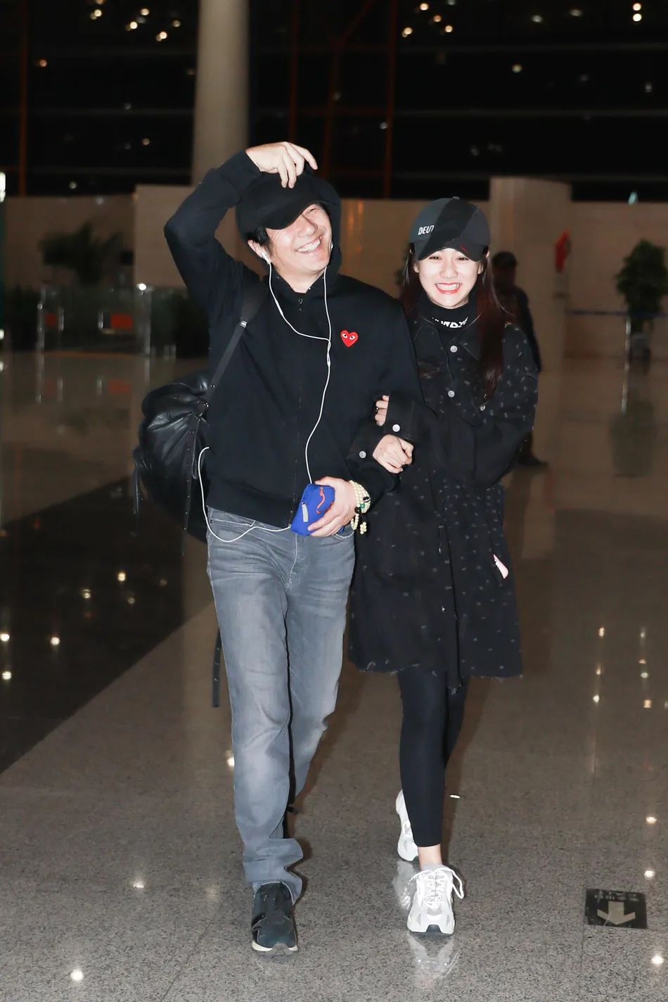 他们为什么会在一起,我现在闹明白了