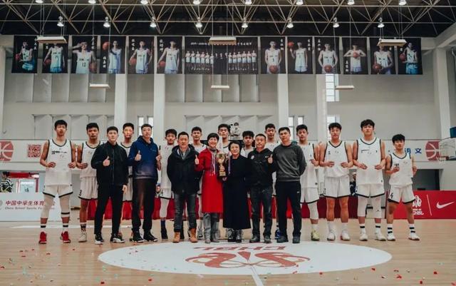 沈阳二中男篮喜获耐克中国高中联赛辽宁赛区冠军