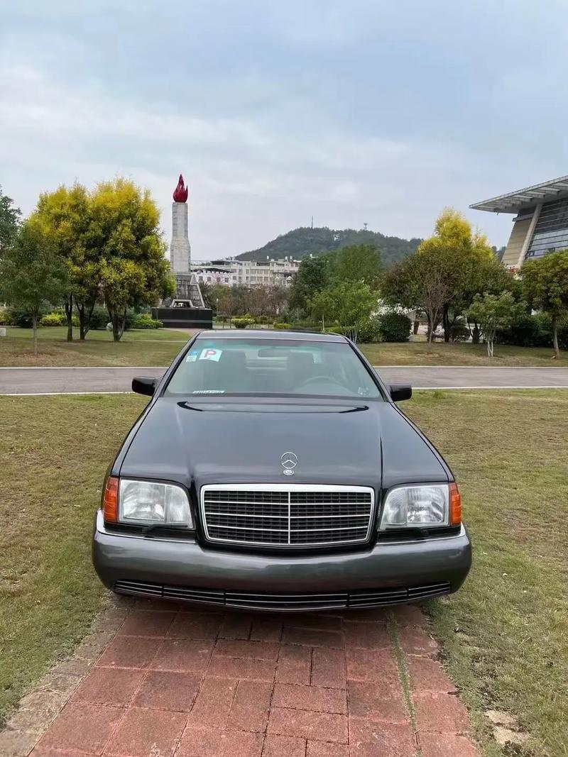 二手虎头奔s600,买辆98款的虎头奔驰s600要多少钱