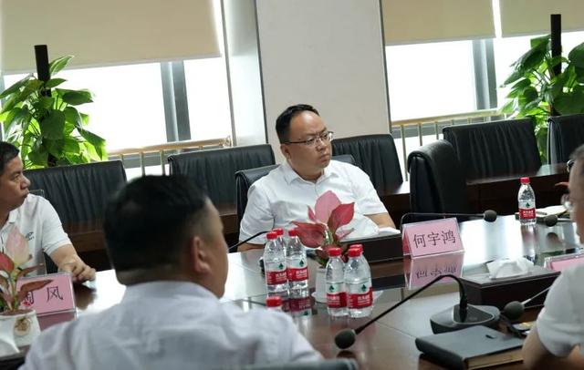 广州市黄埔区副区长何宇鸿带队考察优鱼,探讨智慧渔业技术新发展