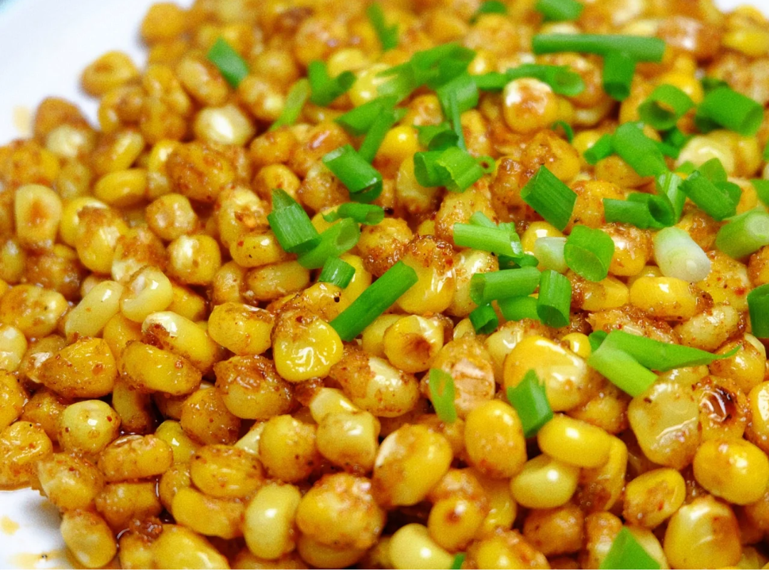 美餐一顿:孜然玉米 西兰花清炒牛肉!