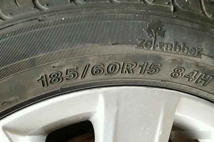 捷达车轮胎型号是多少啊?捷达汽车轮胎型号?