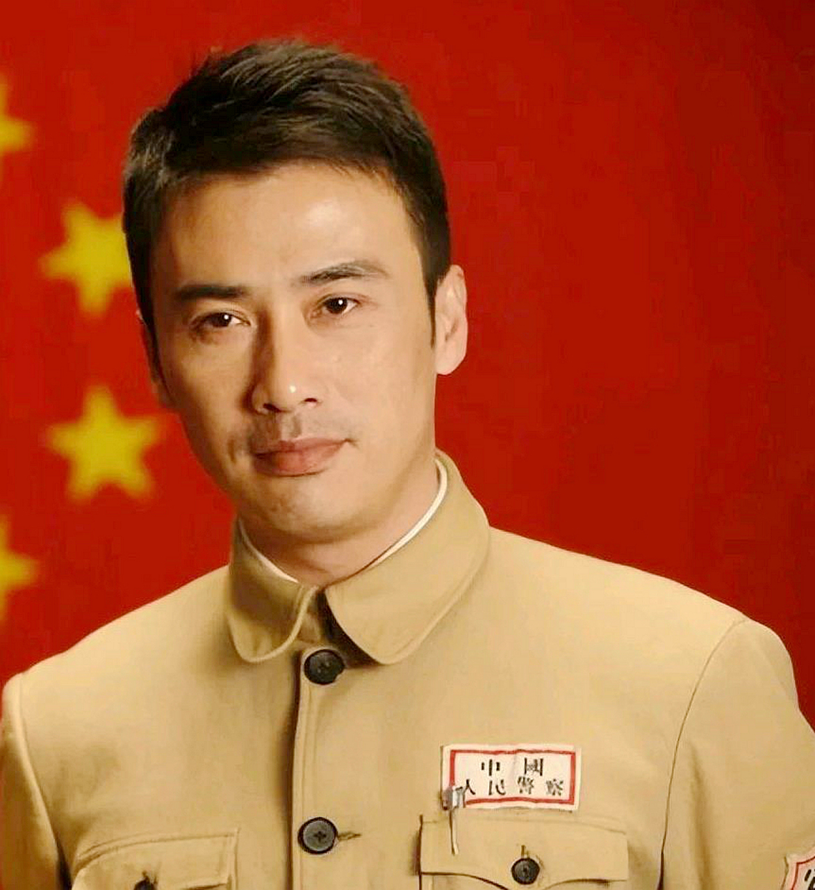 演员罗海琼称柳云龙导演有私心 他在风筝队给他选的女人个个都很漂亮