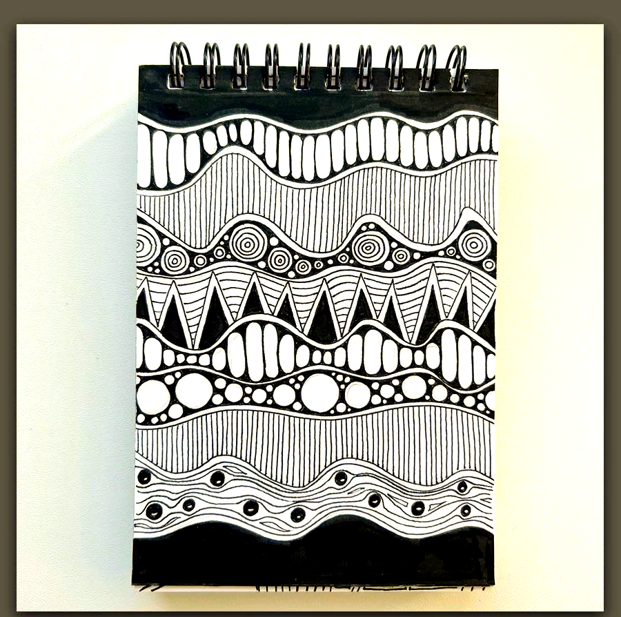 艺术探索:缠绕画中的线条与情感,带你领略黑白装饰画的魅力