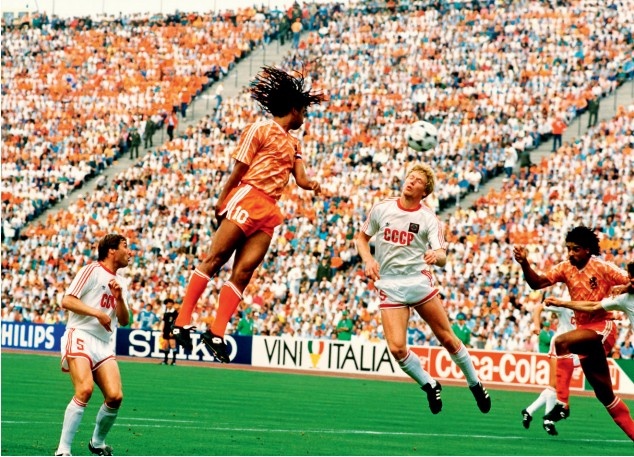 《50经典神战》第二十四期 苏联0-2荷兰 冠军抛物线