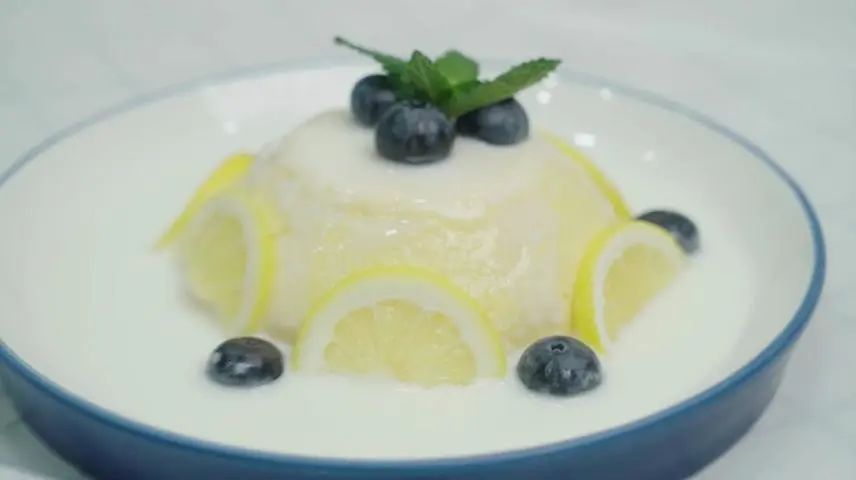 美食厨房丨蓝莓酸奶发糕