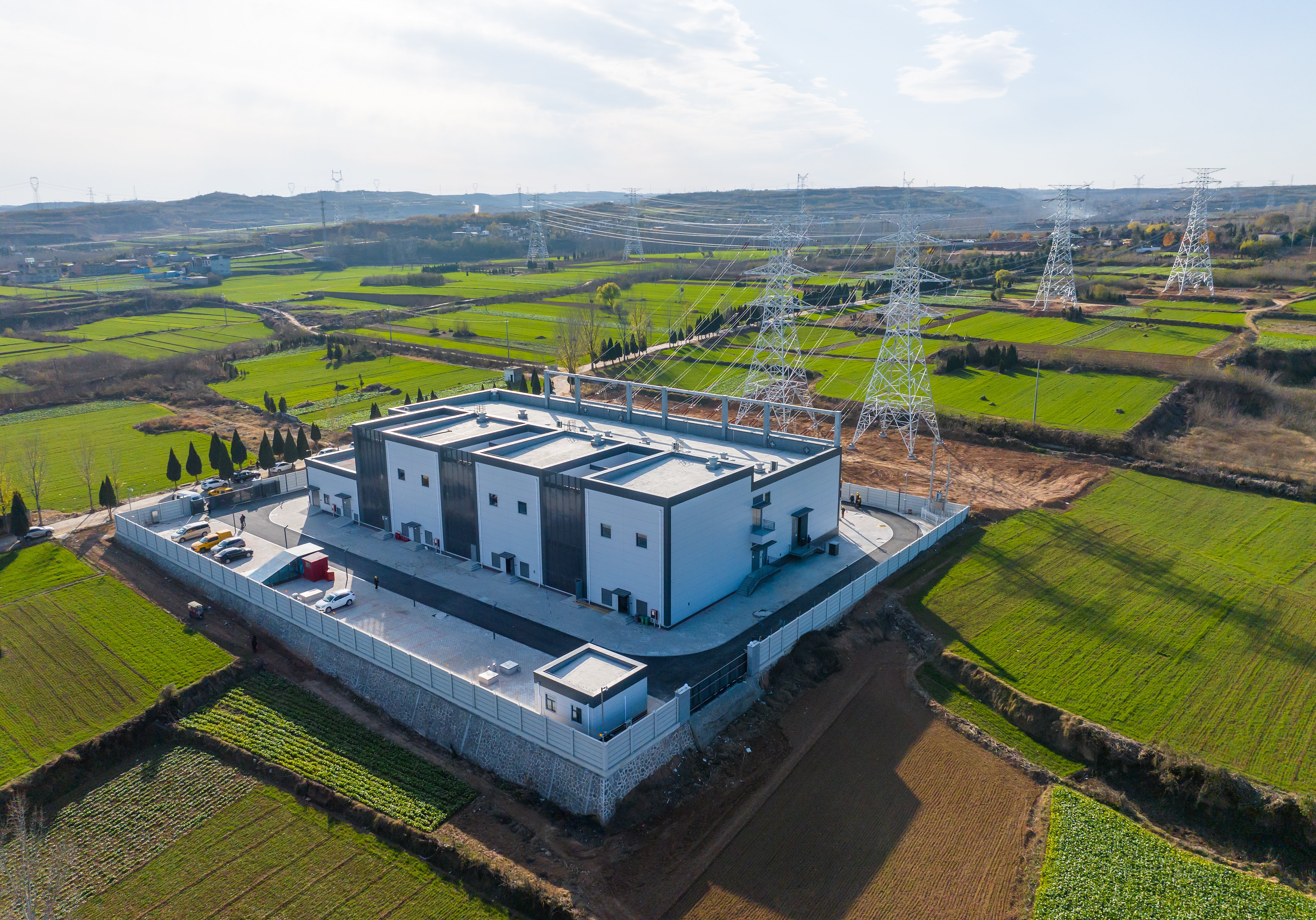 220千伏耕莘变电站顺利投运,洛阳电网可靠供电再添新保障