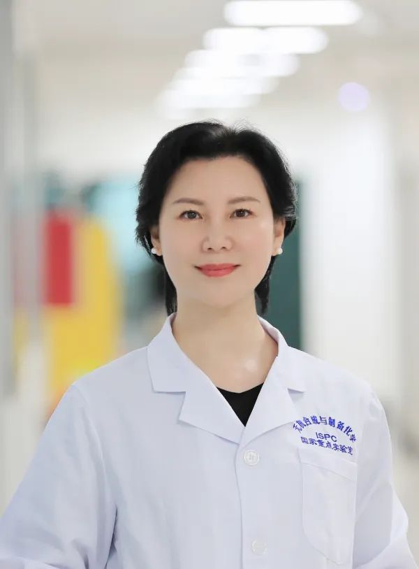 和二十大代表面对面丨于吉红:科技筑梦 立德树人