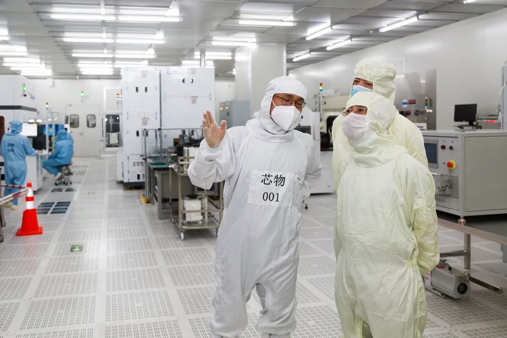 寿子琪走访调研国家智能传感器创新中心