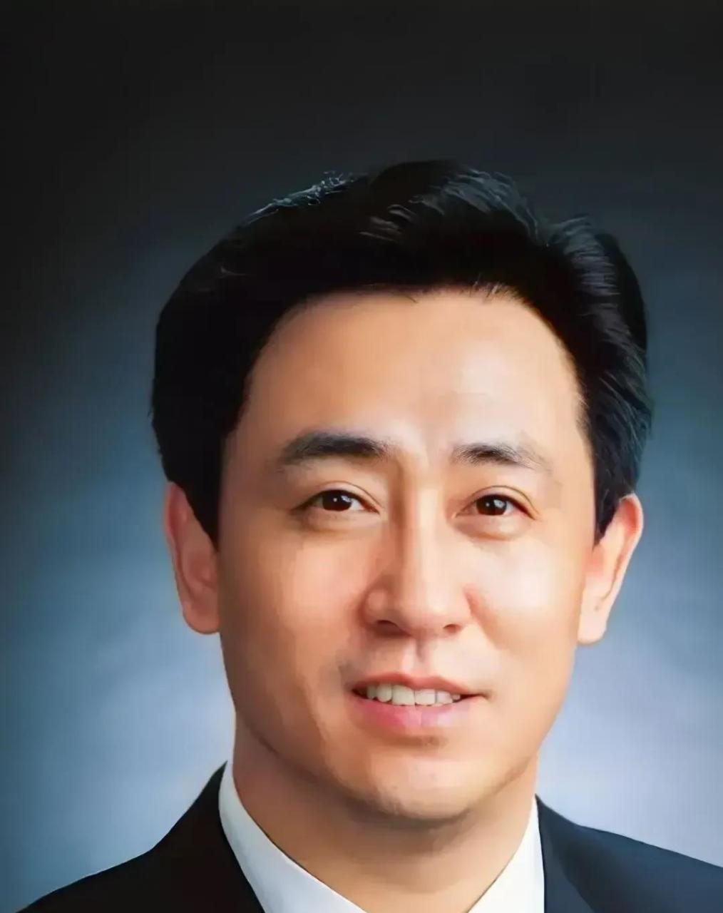 实事求是的说,许老板面相是极好的.