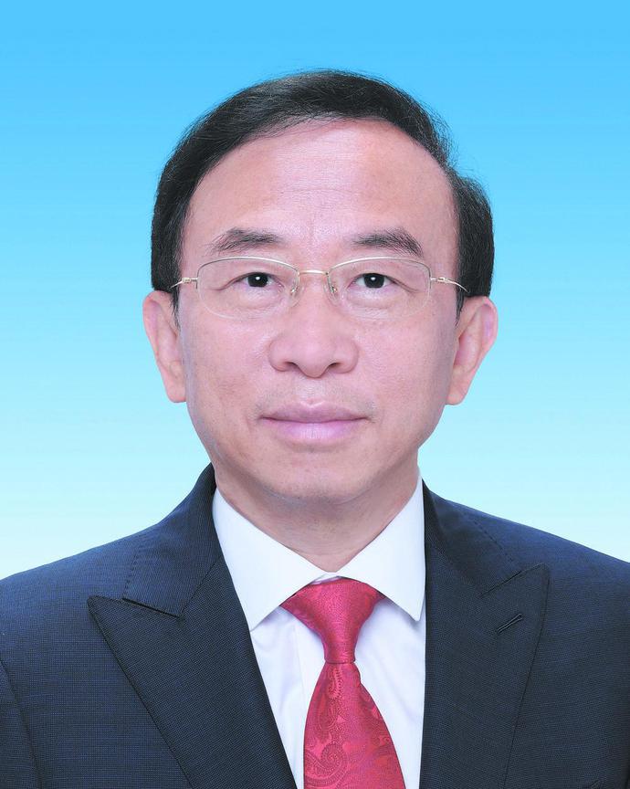 谢瑞武同志简历